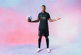 九游体育APP-包含风云突变！巴黎圣日耳曼加时末段调整名单，NBA总决赛版图或变，压力陡增，轮换策略成焦点的词条